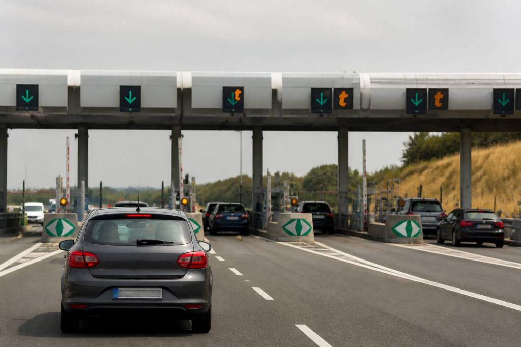 Les nouvelles habitudes des automobilistes face au télépéage sur les routes
